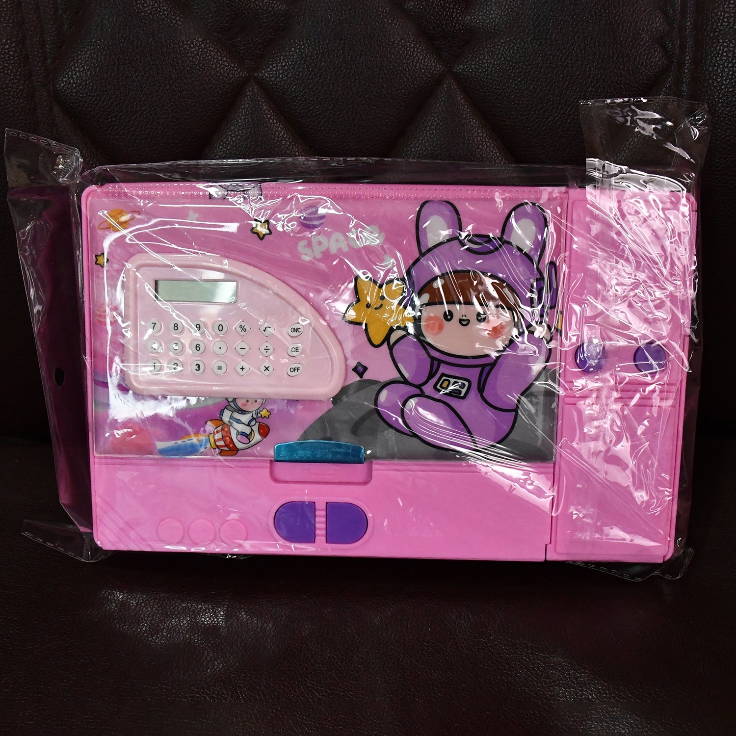Multi-Functional Space Theme Pencil Box with Built-in Calculator (1 Pc) Multi-Functional Space Theme Pencil Box with Built-in Calculator (1 Pc)